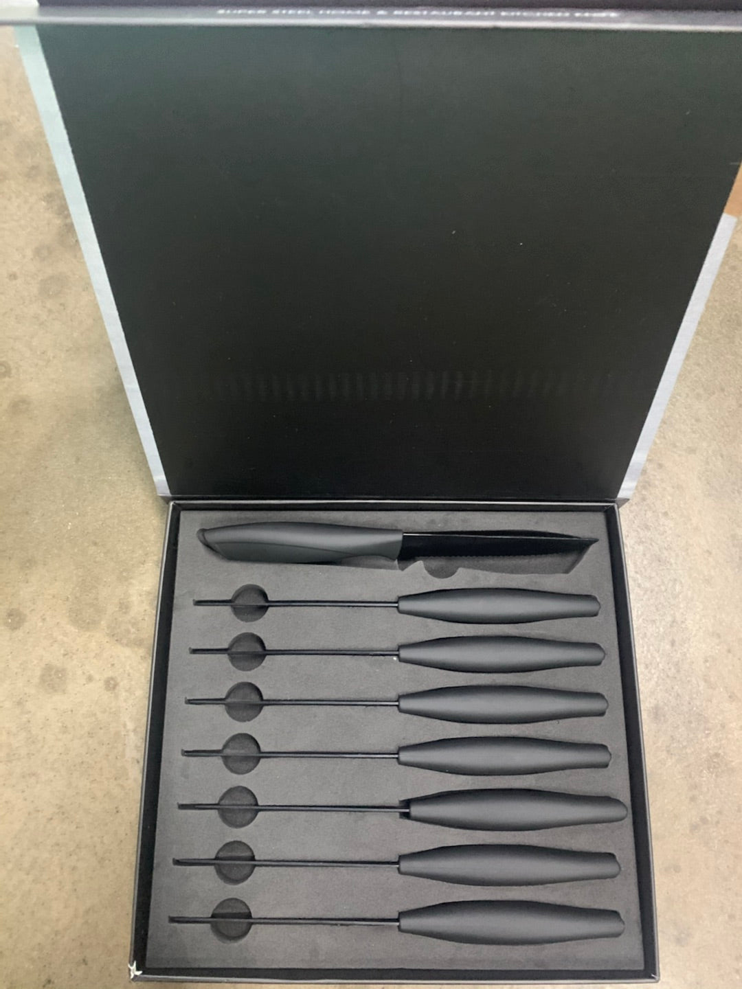 Steak Knives Set of 8, Rainbow Titanium Coated Stainless Steel Steak Knives,  Super Sharp Serrated Steak Knife with Gift Box – AICOOK